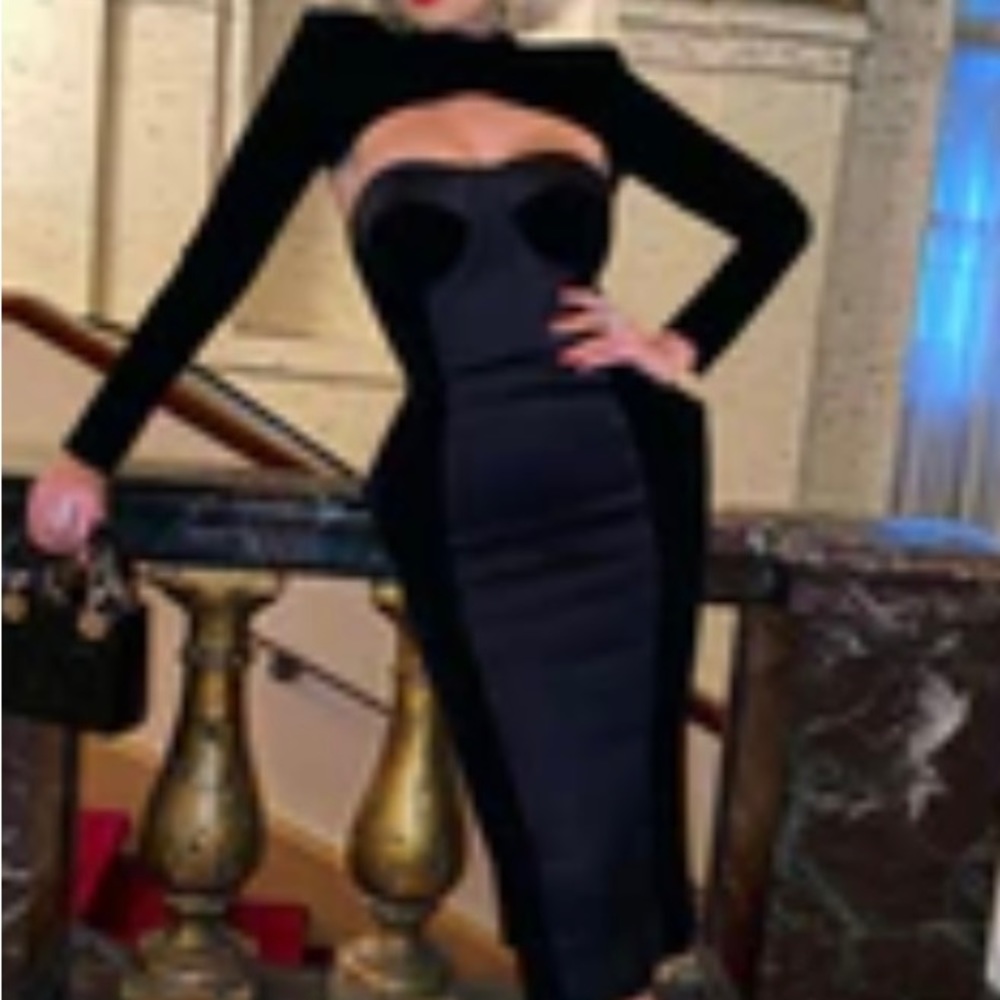 Never worn 2 piece black dress set